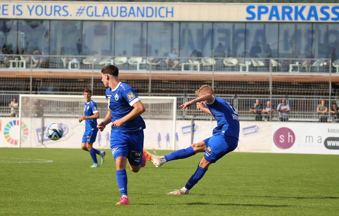 SVホルンさんのインスタグラム写真 - (SVホルンInstagram)「Wir gewinnen das Heimspiel gegen @fcdornbirn1913  mit 3:0! Die Tore erzielen Haris Ismailcebioglu, Paul Lipczinski und Niklas Hoffmann 3. Heimspiel - 3. Heimsieg! 9 Punkte! #heimsieg #3Punkte #svhorn1922  #leidenschaftfußball #ligazwa #bepartofit」9月3日 5時06分 - svhorn1922