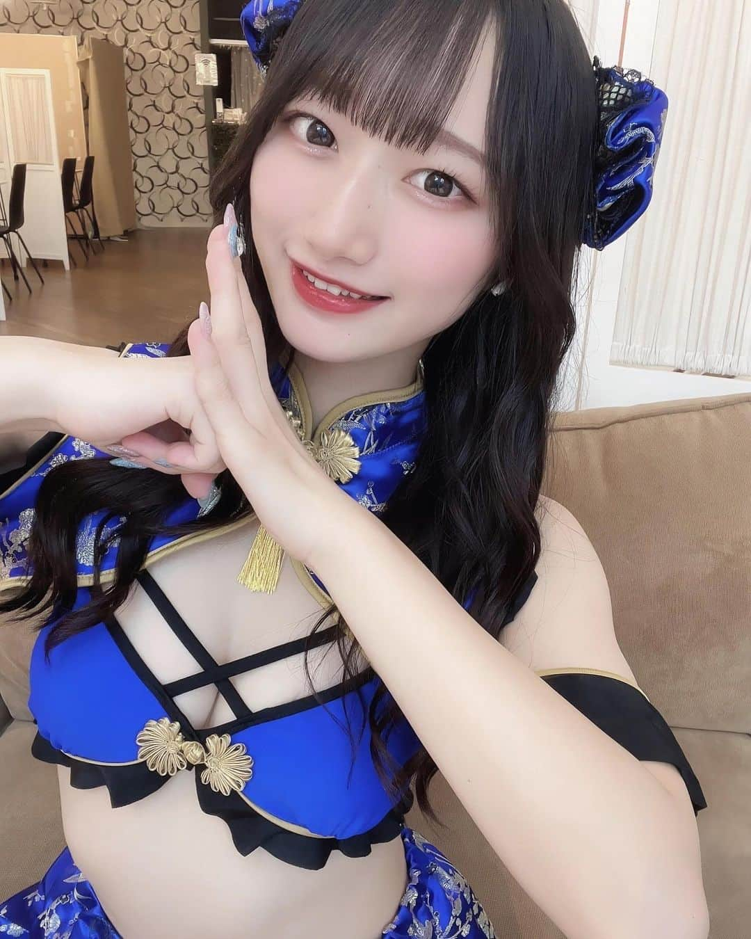 信野樹奈のインスタグラム：「うぉーあいにー  #アイドル #idol #北海道 #黒髪 #コスプレ #チャイナ #グラビア #japan」