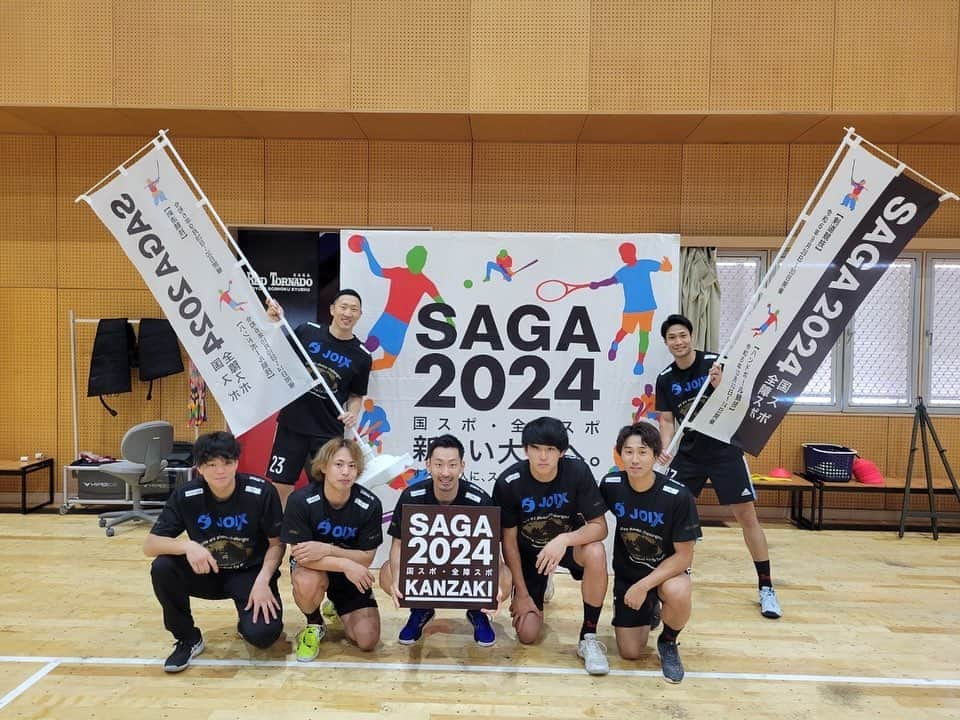 成田幸平さんのインスタグラム写真 - (成田幸平Instagram)「来年の国スポに向けて、神埼清明高校男女ハンドボール部の皆さんを対象に講習会を行いました😁  短い時間でしたが、とても良い時間となりました！  昼食には、清明高校の生徒がメニューを考案した「エール弁当」を頂き、しっかり完食😎  めっちゃ美味かった😋  #saga2024  #国スポ  #ハンドボール #トヨタ紡織九州レッドトルネードsaga  #レッドトルネード  #神埼清明高校  #神埼清明高校ハンドボール部」9月2日 20時59分 - kohei_narita23