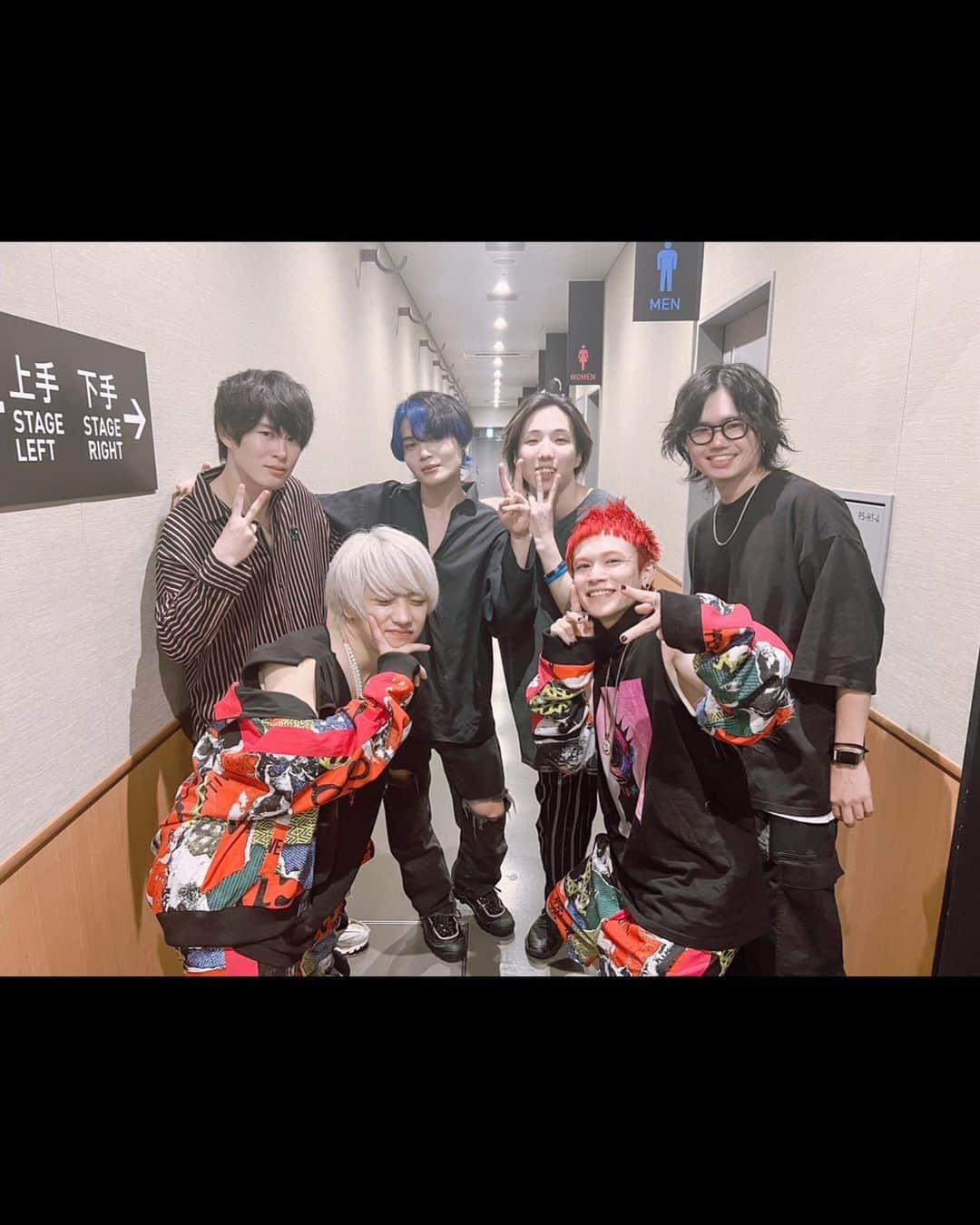 マイキさんのインスタグラム写真 - (マイキInstagram)「昨日のライブ写真が届きました！  1階席のみんなも2階席でタオルとか持ってたみんなも見えてたよいつもありがとね  Photo by AZUSA TAKADA、RIKU ABE」9月2日 21時11分 - maikidrum