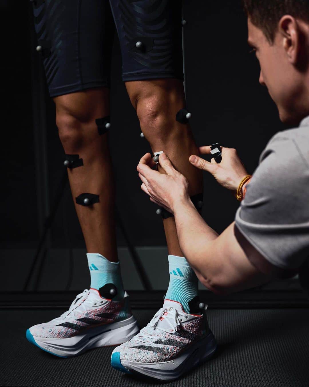adidas Runningのインスタグラム：「The #Adizero Prime X 2 Strung: illegally fast for stacked ambitions. 🚨  Three layers of LIGHTSTRIKE PRO create a 50mm stack height, framed by two carbon-infused plates for superior responsiveness. An all-new midsole helps reduce weight and offers greater spring in the fore- and midfoot.   So much technology in a racing shoe, it’s banned from elite races. ✖️」