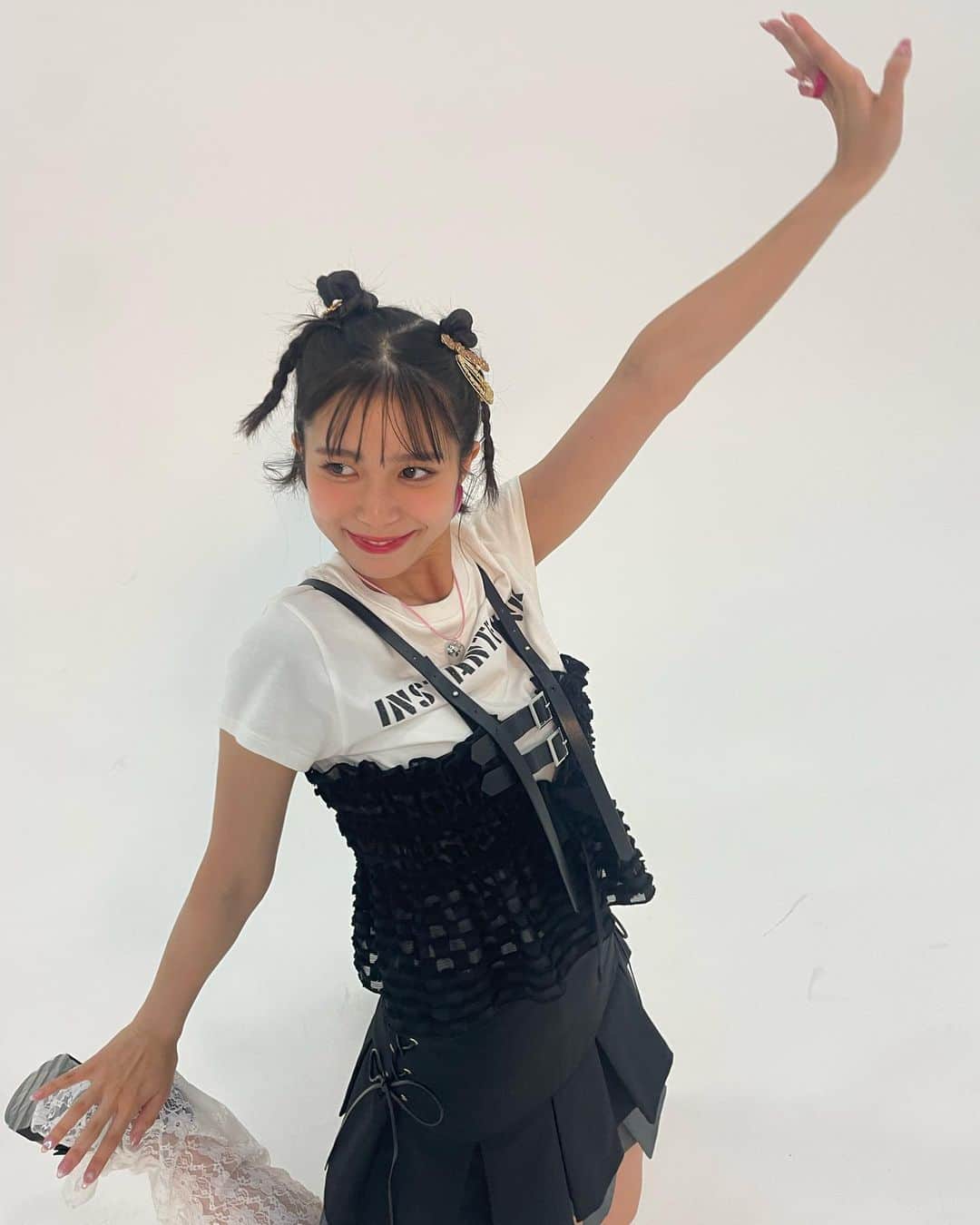 のインスタグラム：「・ ・ 8️⃣💗  #井上玲音」