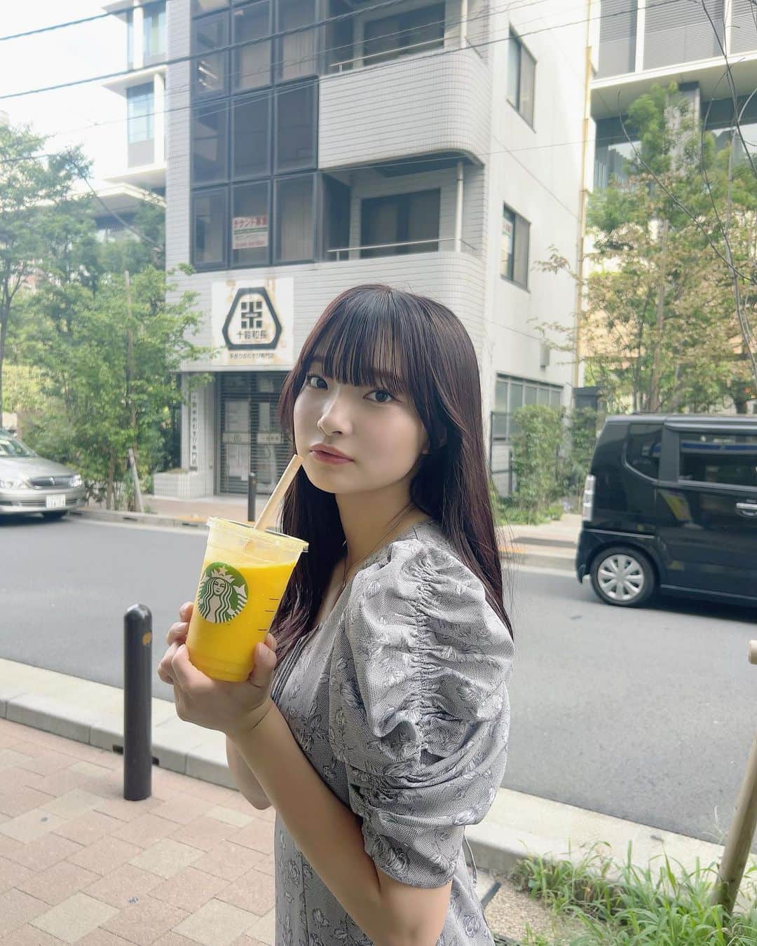 里仲菜月さんのインスタグラム写真 - (里仲菜月Instagram)「久しぶりにスタバ飲んだ〜 美味しかった🥭💕」9月2日 21時21分 - natsuki_satonaka