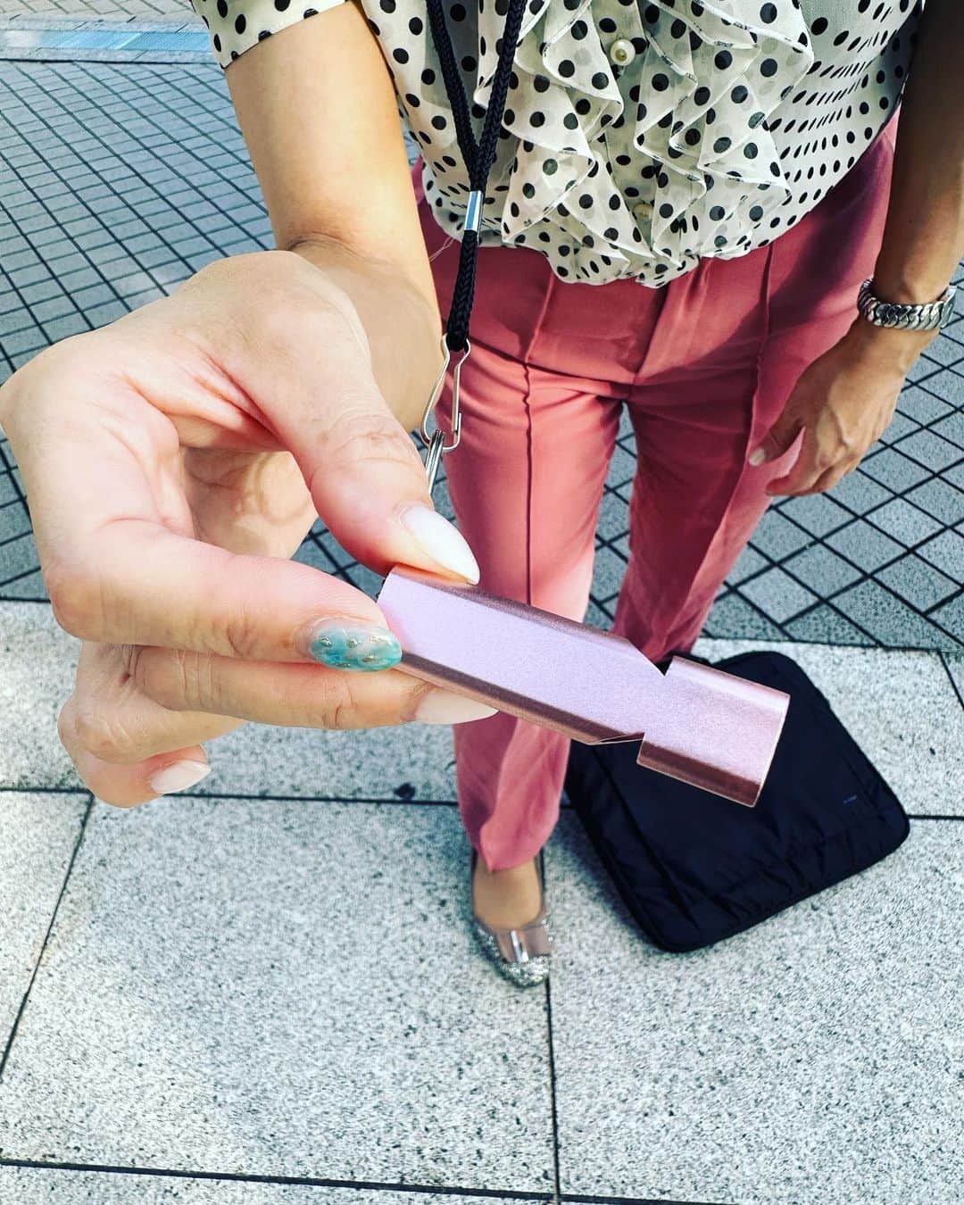 大隅智子さんのインスタグラム写真 - (大隅智子Instagram)「前日の中継では、地震発生後の行動についてお伝えしました。 助けを呼ぶ時は、笛が役に立ちますよ。」9月2日 21時22分 - tomokotenki