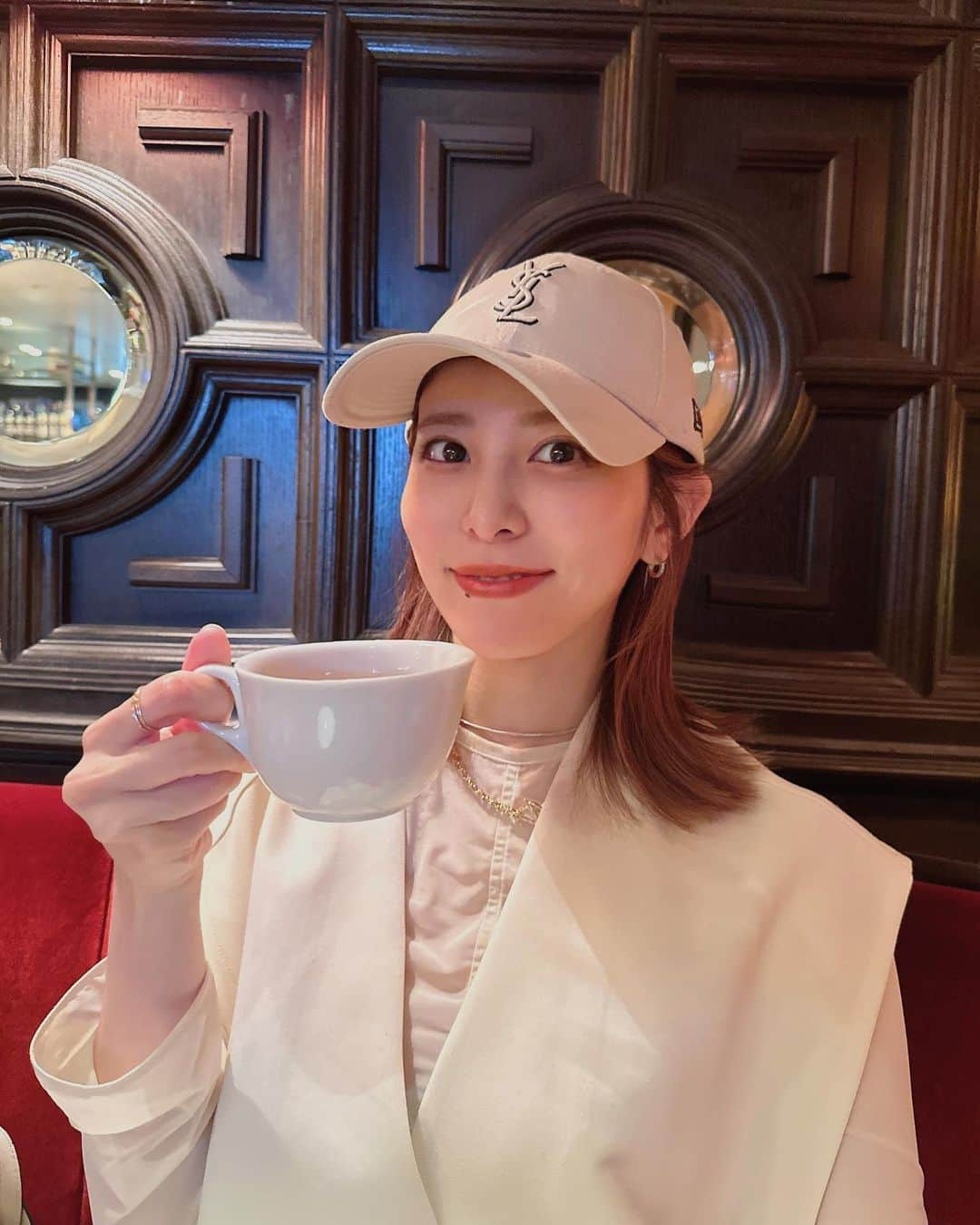 桃衣香帆さんのインスタグラム写真 - (桃衣香帆Instagram)「友だちと夜更かしした日☕️ とかいって解散23時だけど。笑」9月2日 21時32分 - momoikaho