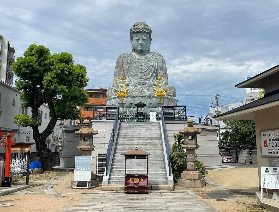 北川桜のインスタグラム：「明日はお寺コン♪ リハも終わって夕飯は近くの #柳原一貫楼 さんへ！懐かし美味しかった〜✨  コンサートは当日受付もします♪来てね〜  ヨーデル北川桜とエーデルワイスムジカンテン お寺でヨーデルコンサート 9/3日14時~ 兵庫大仏 能福寺 ¥3000税込  詳細 https://netgekijou.amebaownd.com/posts/46963704/  #ヨーデル #北川桜 #能福寺 #兵庫 #神戸 #ドイツ #スイス #オーストリア #アルプス #同時翻訳字幕 #バリアフリー #字幕 #翻訳」