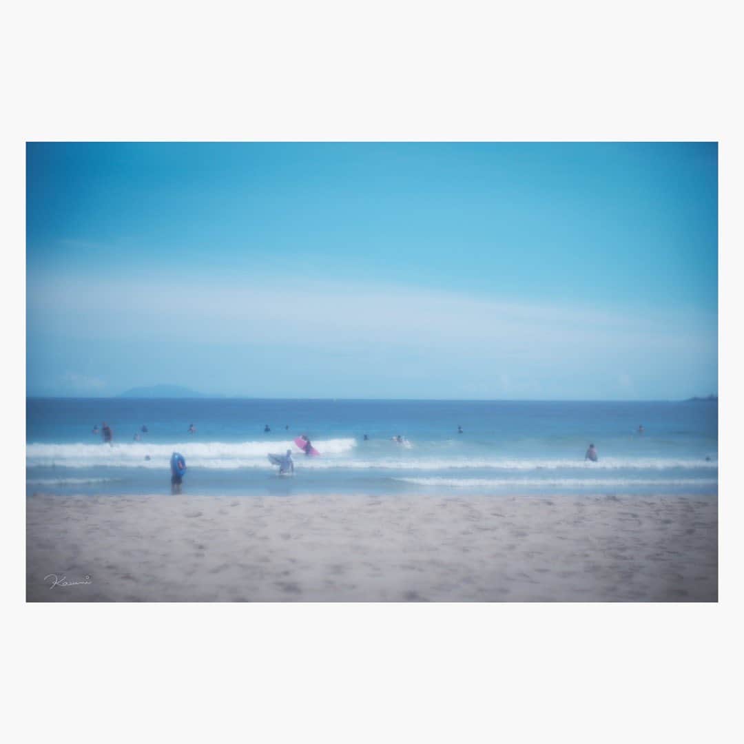 花澄のインスタグラム：「事務所の夏旅行に初参加。 暑。  Leica M10-P thambar 90mm f2.2  #leica#leicam10p#thambar90mm#thambar#oldlens#オールドレンズ#tokyo#japan#oldlens_tokyo#花澄#kazumiphotography」