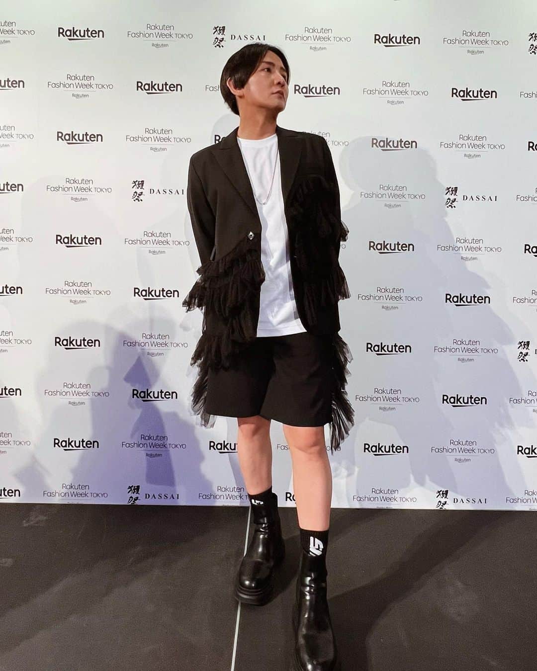 ミッチーのインスタグラム：「🔥🔥🔥🔥🔥🔥🔥🔥🔥🔥  VIVIANO / Le Bel Été Rakuten Fashion Week TOKYO 2024 SS   @vivianostudio  @vivianosue  @yuta____tokyo  @rakutenfwt   🔥🔥🔥🔥🔥🔥🔥🔥🔥🔥」