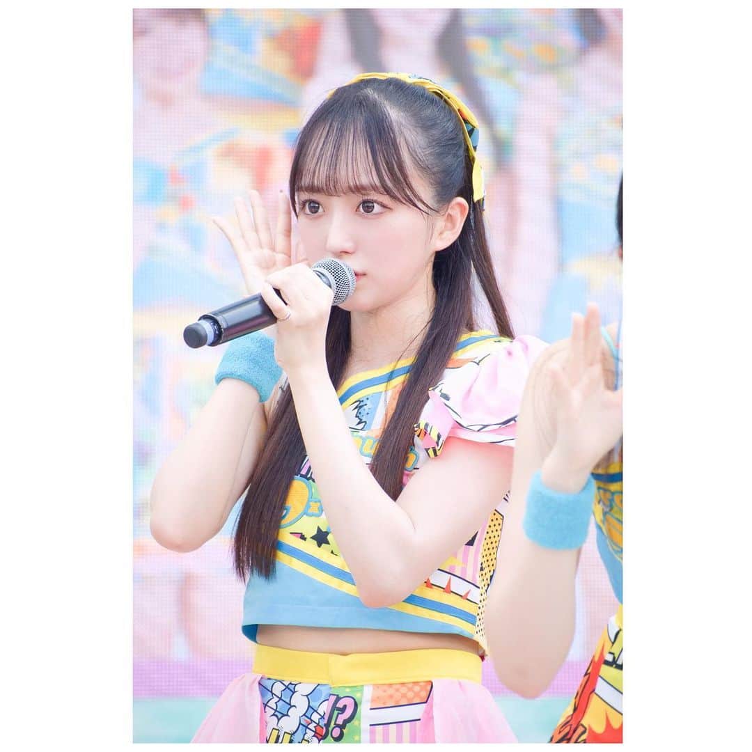 日比野芽奈のインスタグラム：「みんなが撮ってくれた素敵な写真たち📸💖 . . . アイドルめなちゃん どうですか...？🪽 . . . ライブ楽しすぎて、 みんなに会えるのが嬉しすぎて、 いま喪失感、虚無感です.....🥵 . . . 早く会えますように💫 . . . #ラフラフ #日比野芽奈 #アイドル」