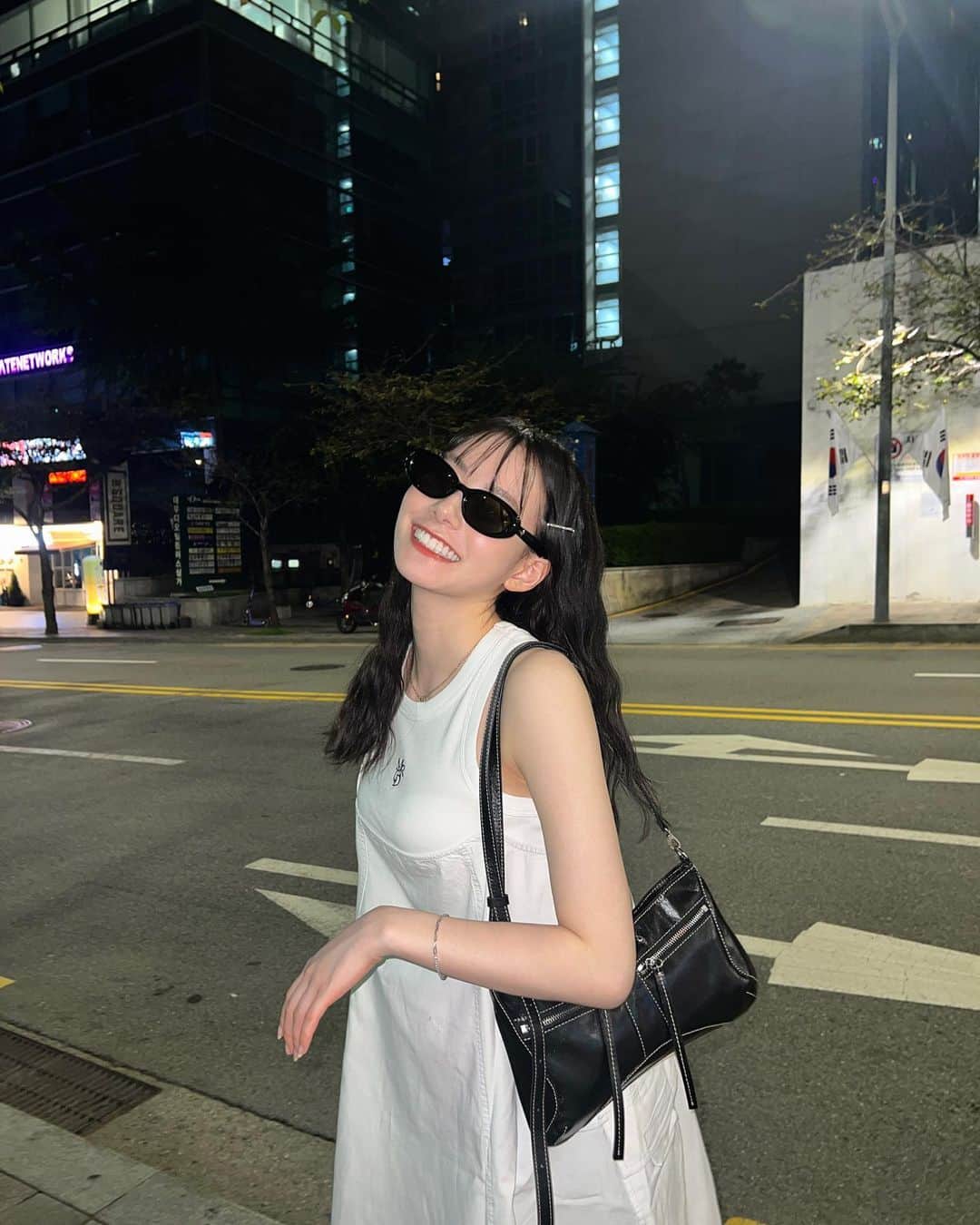 のインスタグラム：「満喫した🇰🇷🖤🖤」