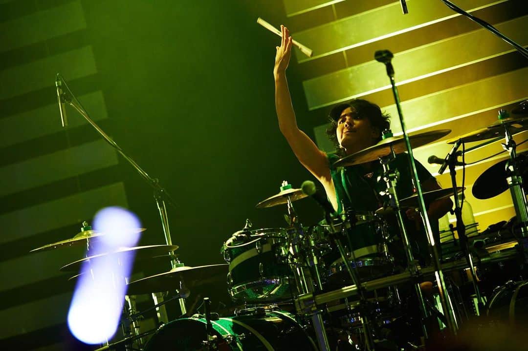ねぎのインスタグラム：「2023.09.01 Zepp Haneda(TOKYO) 2ペプラ手越 -TWO MAN ZEPP TOUR- ありがとうございました！  お久しぶりの手越くんとのツーマン！ 最高でした！ いつもキラキラな手越くんでした！！  楽しかった〜☺️✨」