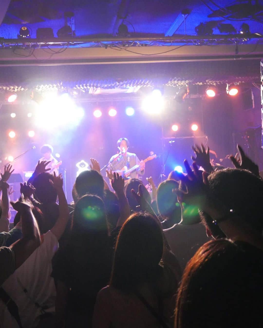 SAKANAMONさんのインスタグラム写真 - (SAKANAMONInstagram)「SAKANAMON 15th ANNIVERSARY LIVE TOUR "真向"  2023.09.02 札幌:SPiCE   #sakanamon」9月2日 23時11分 - sakanamon_official