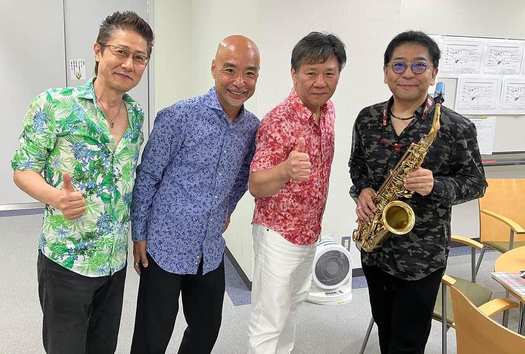 宮崎隆睦のインスタグラム：「ボストンで一緒だったみんなとたまたま同じビッグバンドで再会！」