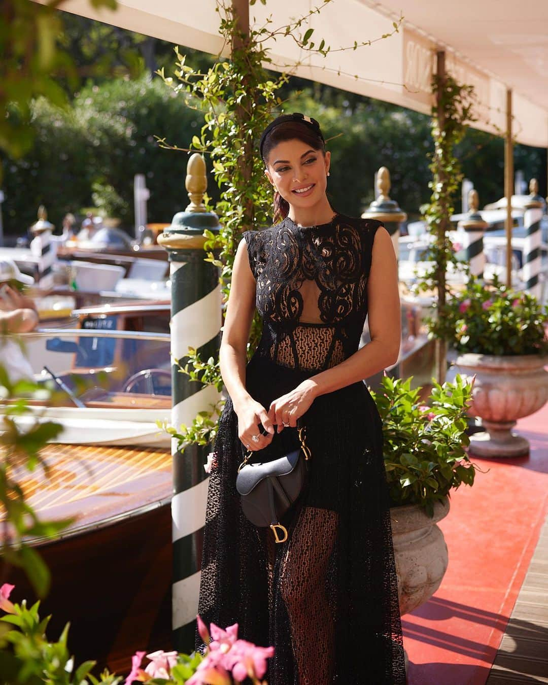 Jacqueline Fernandezさんのインスタグラム写真 - (Jacqueline FernandezInstagram)「Grateful to Cinecittà and the Directorate General for Cinema, Audiovisual of the Italian Ministry of Culture for an unforgettable night at the Venice International Film Festival!! Grazie mille for hosting an enchanting gala dinner soirée that celebrated the magic of cinema 📽️🌟  @cinecittastudios #italianpavilion #Venezia80」9月2日 23時48分 - jacquelienefernandez