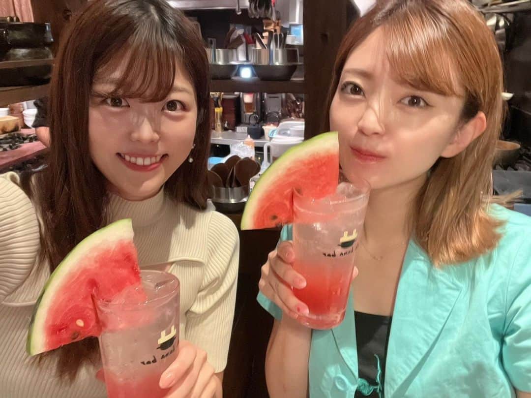 宮越愛恵のインスタグラム：「まりにゃんと久々にご飯🤭 いつぶり？ってくらい会ってなかったからめちゃくちゃ時間経つの早かった🥺🩷 今月も会う約束してるしハッピー✌️  あっ、みんな今月もよろしく☺️」