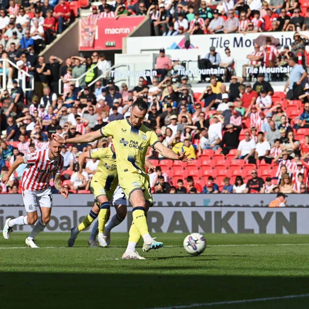 ウィル・ケインさんのインスタグラム写真 - (ウィル・ケインInstagram)「Enjoyed that one! 🤩 amazing away day and 3 points you travelling fans deserved! Thank you for the incredible support and look forward to going again after the break 🙌🏻⚽️☘️」9月3日 5時32分 - wkeane48