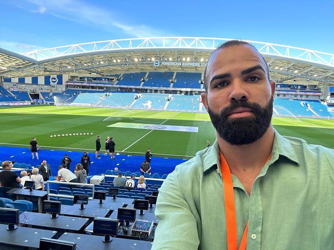 サンドロ・ラニエリ・ギマランイス・コルデイロのインスタグラム：「Here we go again!! Analysing this great match.  @officialbhafc x @nufc  @premierleague」