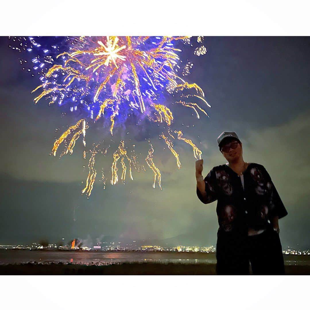 佐田正樹さんのインスタグラム写真 - (佐田正樹Instagram)「諏訪湖花火大会。  感動しました。  慎吾ありがとう。」9月3日 0時43分 - satakisama