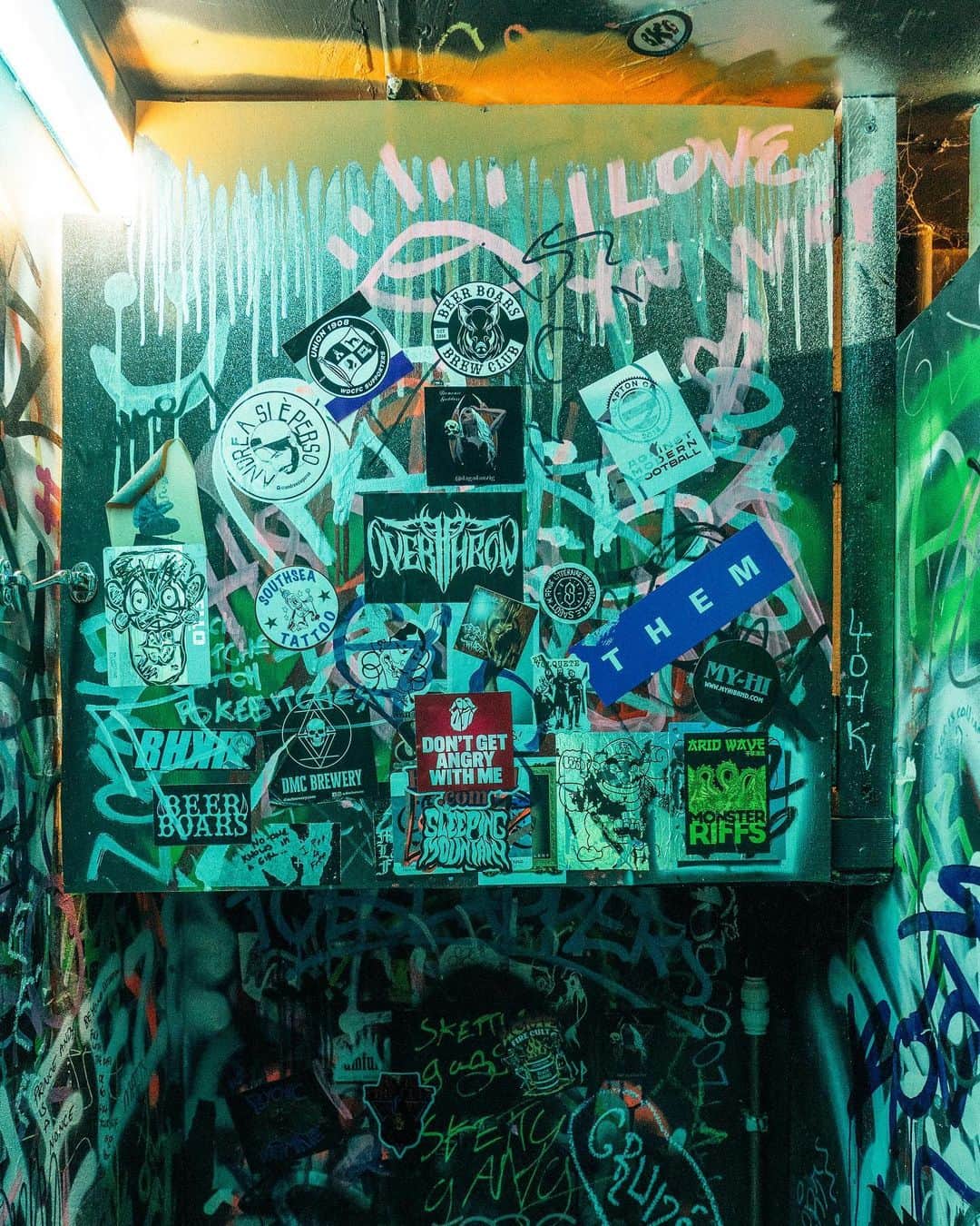 The Rolling Stonesのインスタグラム：「DON’T GET ANGRY WITH ME 💥  DONTGETANGRYWITHME.COM」