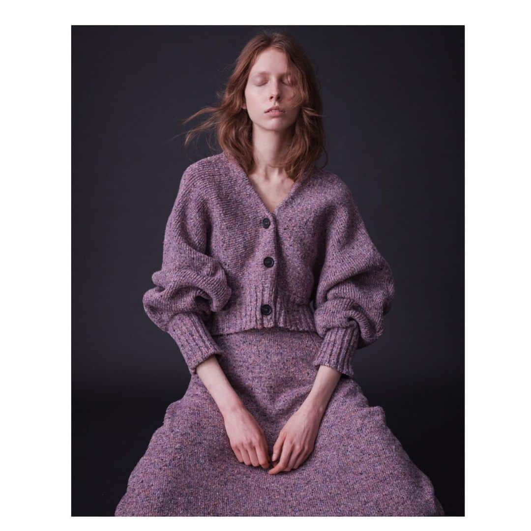 レイチェルコーミーのインスタグラム：「Italian Recycled Chunky Tweed Knits」