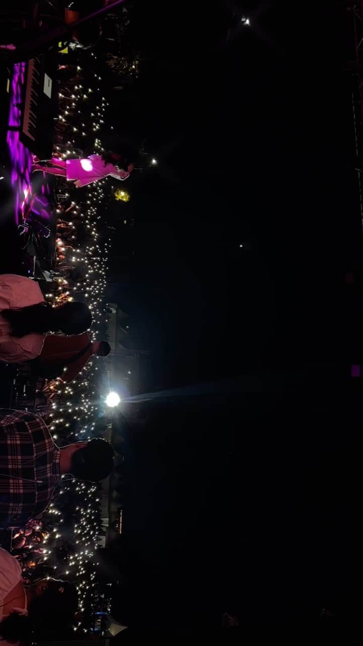 Raisa Andrianaのインスタグラム：「PONTIANAK ! Thanks for your e n e r g y !!」