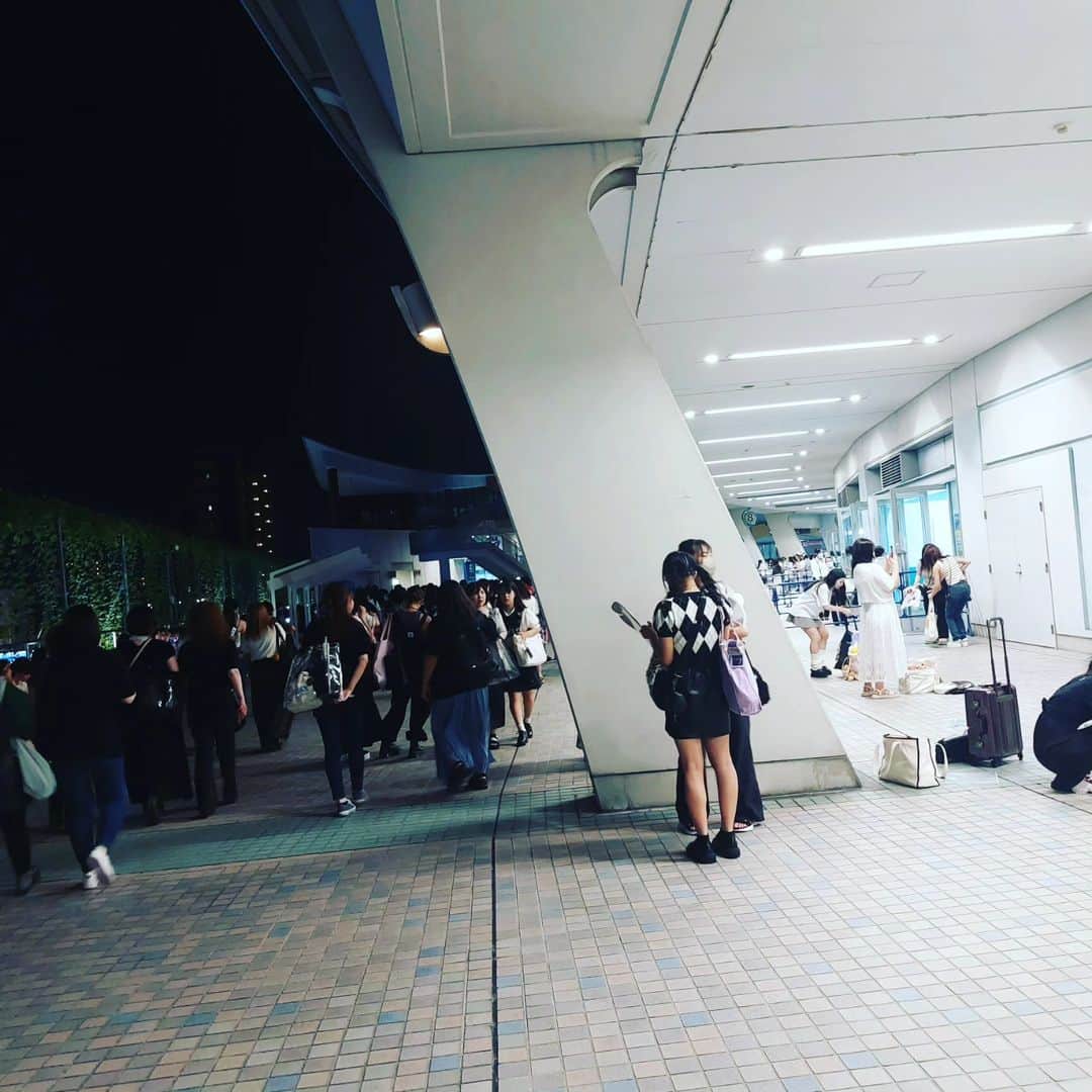 高口里純さんのインスタグラム写真 - (高口里純Instagram)「ストレイキッズのライブに名古屋に行ってきました！  二回目のスキズ！ 最高～😆 ９月はライブ目白押し！ 仕事しろ～🐱🔥✴👍」9月3日 2時07分 - takaguchijay