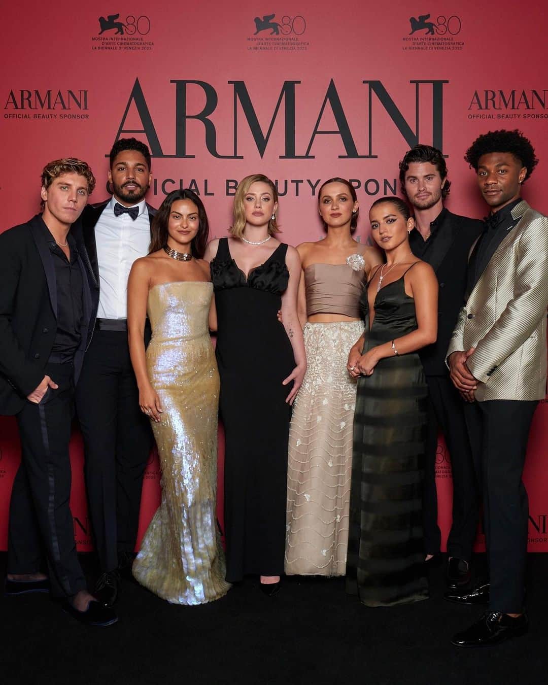 Armani Beautyさんのインスタグラム写真 - (Armani BeautyInstagram)「Strike a pose. The Armani beauty GEN A collective @lukasgage, @michaelb05, @camimendes, @lilireinhart, @maudeapatow, @isabelamerced, @hichasestokes, @jonathandavissofficial and special guest @chrisappelton1 ahead of an unforgettable evening at the Peggy Guggenheim Collection.   @GiorgioArmani @labiennale   #Armanibeauty #Armanimakeup #BiennaleCinema2023 #Venezia80 #GENA #LukasGage #MichaelEvansBehling #CamilaMendes #LiliReinhart #MaudeApatow #IsabelaMerced #ChaseStokes #JonathanDaviss #ChrisAppleton」9月3日 2時35分 - armanibeauty