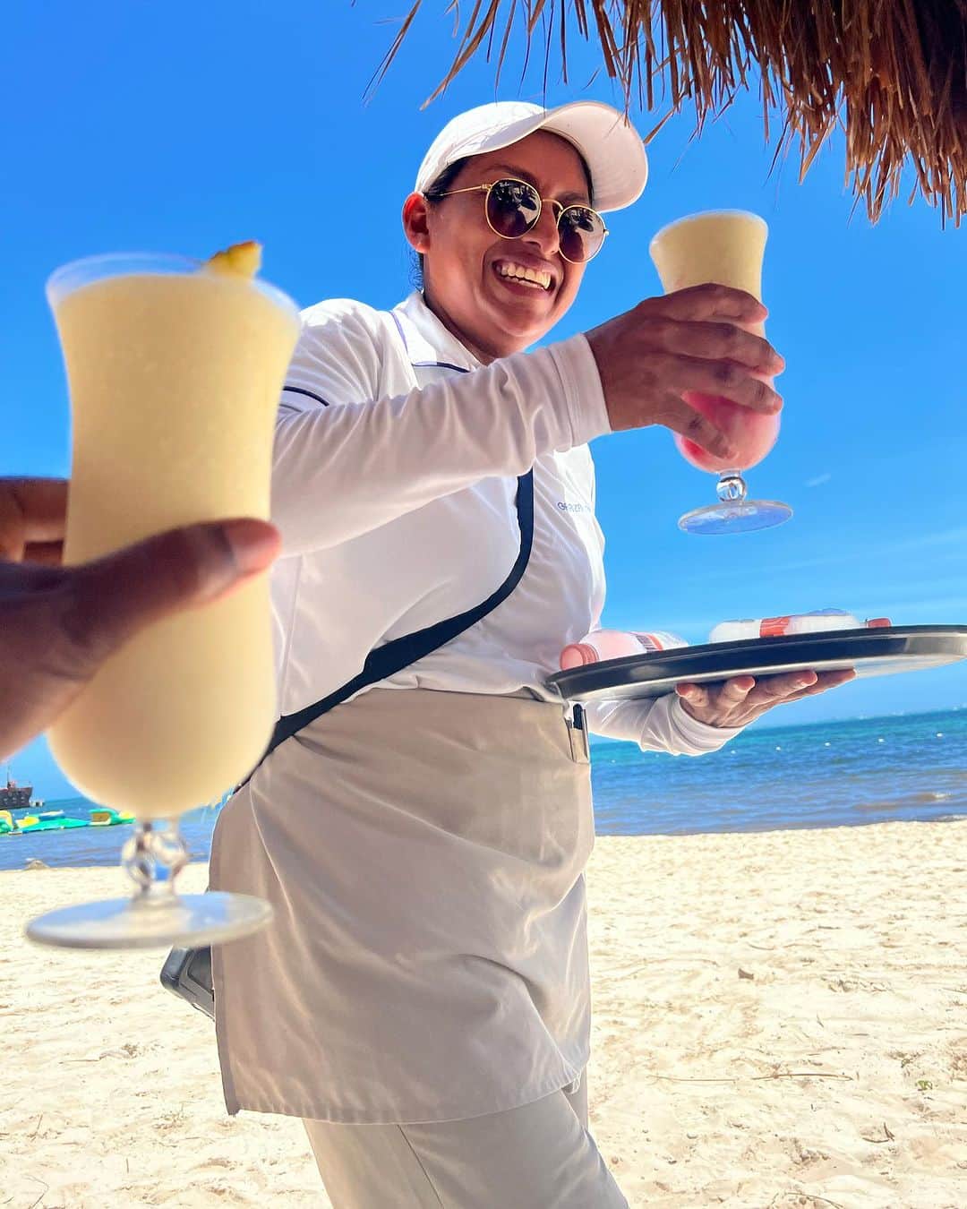 ブレシャ・ウェッブさんのインスタグラム写真 - (ブレシャ・ウェッブInstagram)「We had a blissful week in @garzablanca.cancun. Thank you to the staff for treating us right and making it such a relaxing trip ❤️🌴🍹#TAFERLife」9月3日 3時03分 - breshawebb