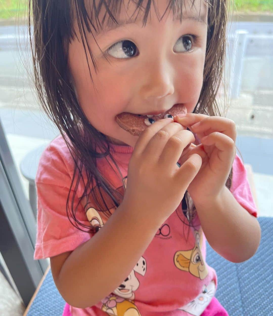江本るり恵さんのインスタグラム写真 - (江本るり恵Instagram)「気になっていたクッキーを買いに行った日。 @maison_de_bonbons82   可愛すぎる….🐶🐷🐰」9月3日 13時19分 - emotorurie