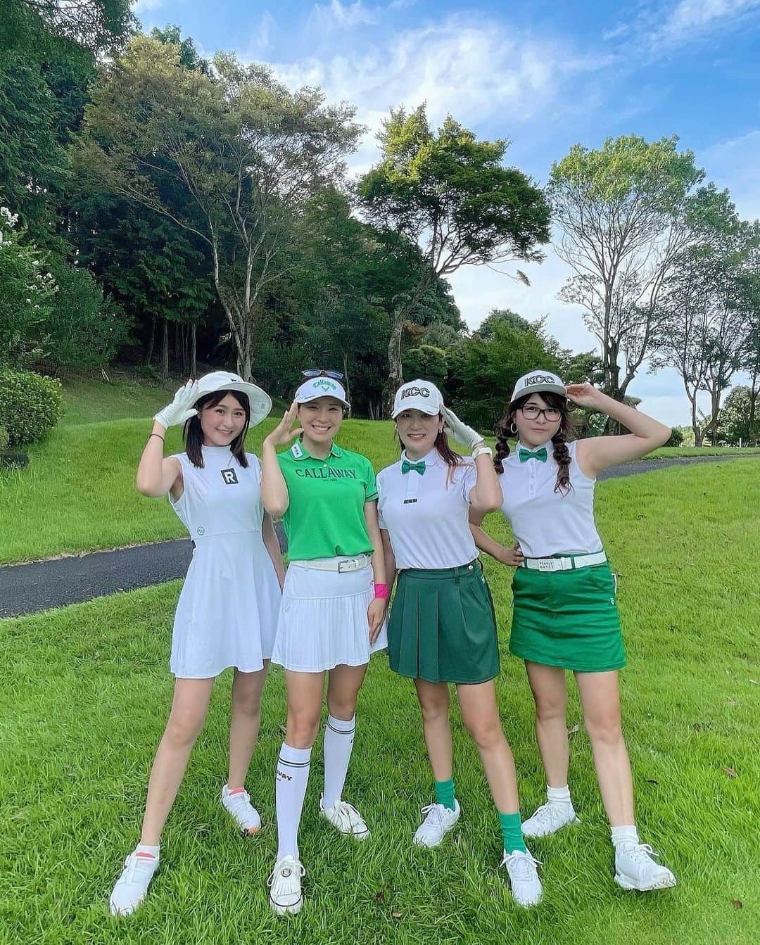 mikaさんのインスタグラム写真 - (mikaInstagram)「♥︎︎∗︎*  #黒カンcup ⛳️  同組メンバー✨ 普段じゃ出来ない事沢山あって 久しぶりに一緒だったのに楽しかったー！！  黒カンさんと藤田プロとも写真撮れた♡ また参加したいなー✨  #黒カンカップ #黒田カントリークラブ #ゴルフ #ゴルフ女子 #golf #ゴルフコンペ #藤田光里プロ」9月3日 13時39分 - _mika.___