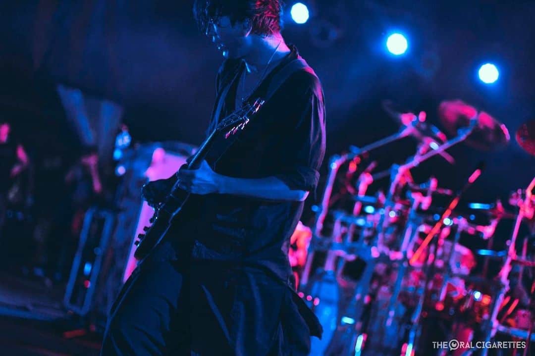 鈴木重伸さんのインスタグラム写真 - (鈴木重伸Instagram)「RUSH BALL 25周年 ありがとうございました。 いつものRUSH BALLが帰ってきたなと思いつつ、25周年という素敵な瞬間に立ち会えて最高でした。 photo by @ryotarokawashima_rcn」9月3日 13時53分 - shige__oral