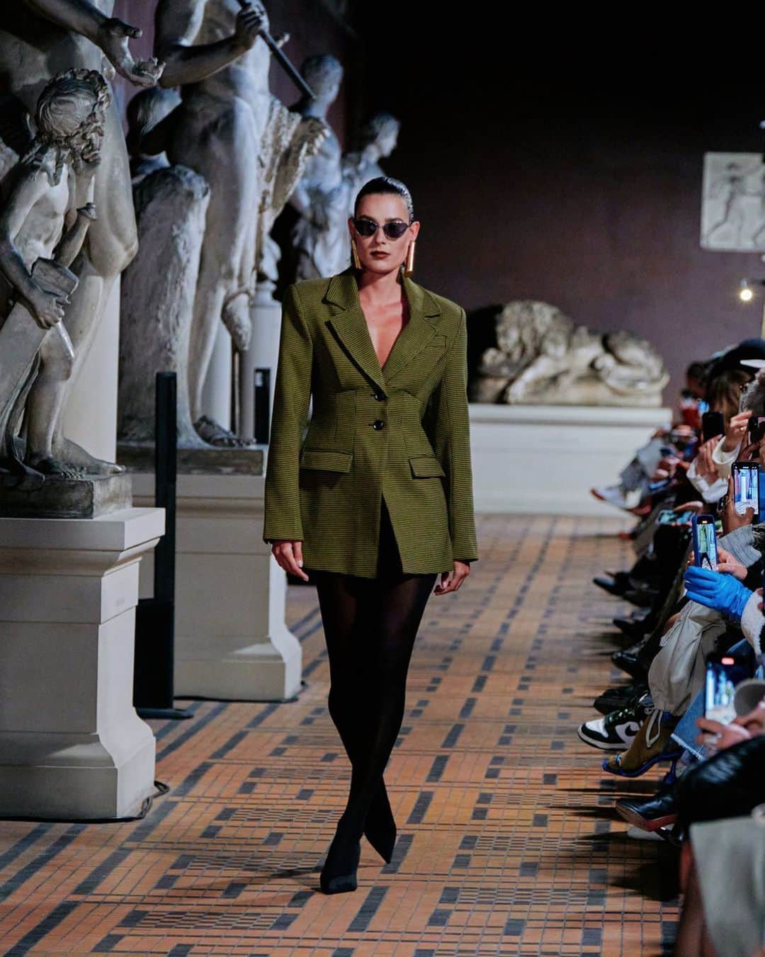 のインスタグラム：「Vera on the AW23 runway during last season of Copenhagen Fashion week. Collection online now!」