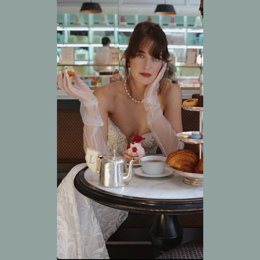ケイト・ハリソンのインスタグラム：「@justinalexander  w/  @lavina.s 🤍」