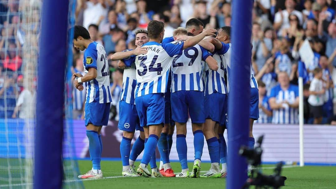 ジョエル・フェルトマンのインスタグラム：「We know how to bounce back 💙!」