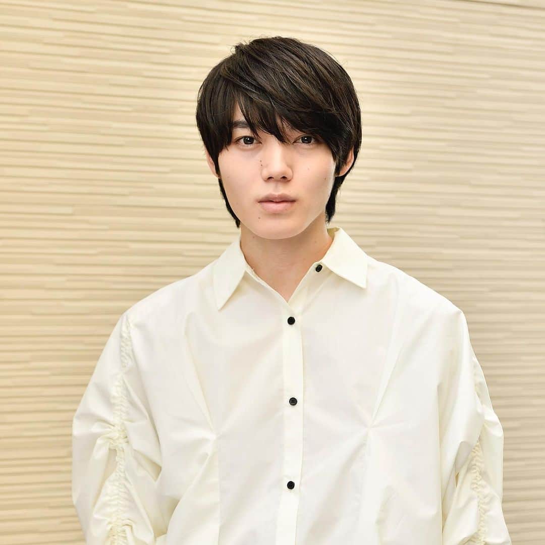 のインスタグラム：「日本テレビ 金曜ドラマDEEP「#秘密を持った少年たち」に椎名孝之役として出演します。 10月6日（金）スタートです。  みなさんぜひ見てくださいね。」