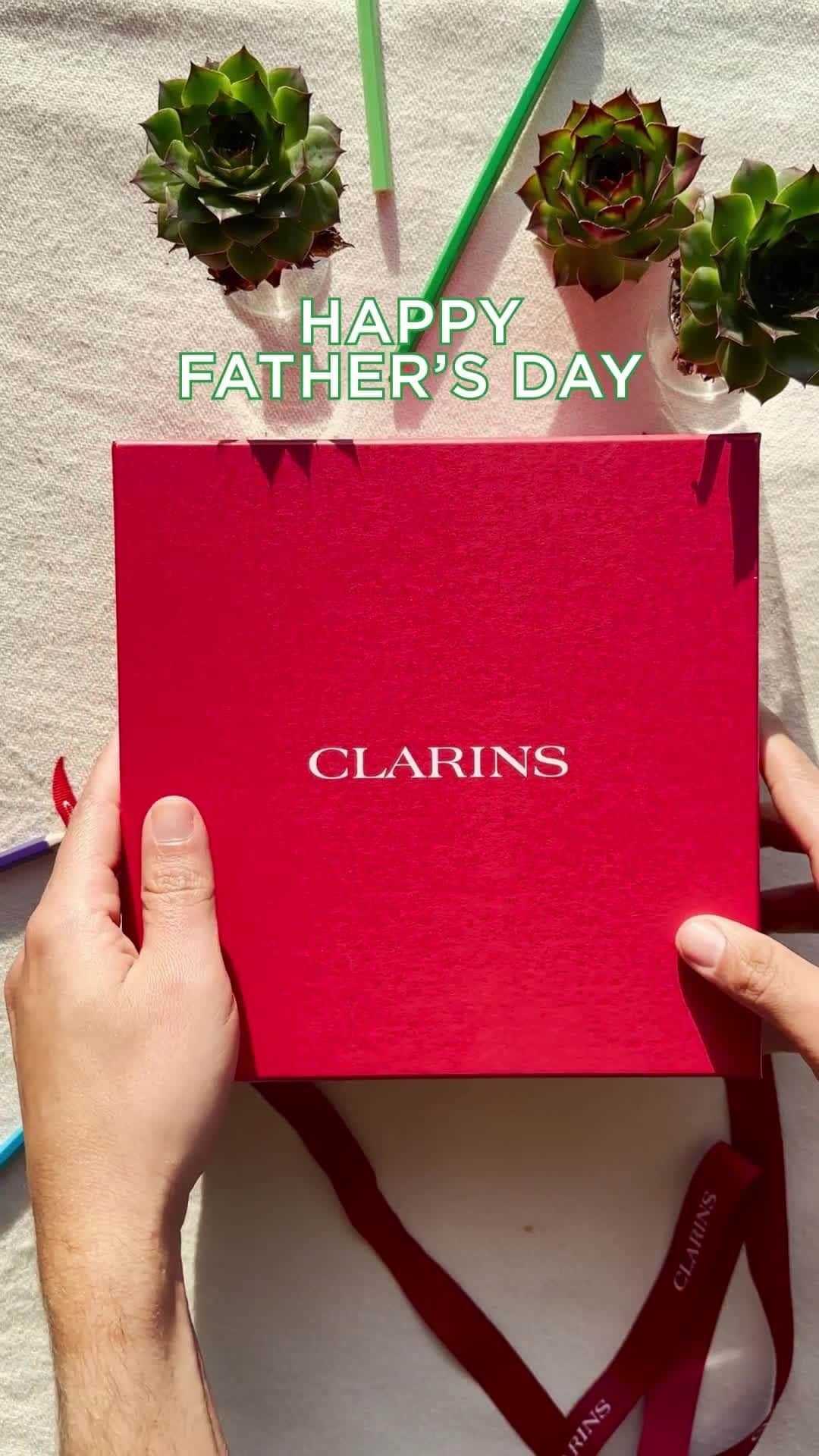 Clarins Australiaのインスタグラム：「Happy Father's Day!⁣ ⁣ How will you celebrate the men in your life today?⁣ ⁣ #ClarinsMen #FathersDay」