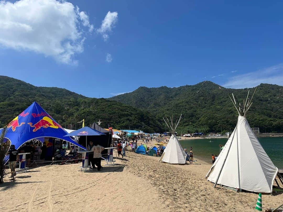 深町健二郎のインスタグラム：「Sunset Live'23 Day2 今日も快晴の中、ゲートオープンしました！」