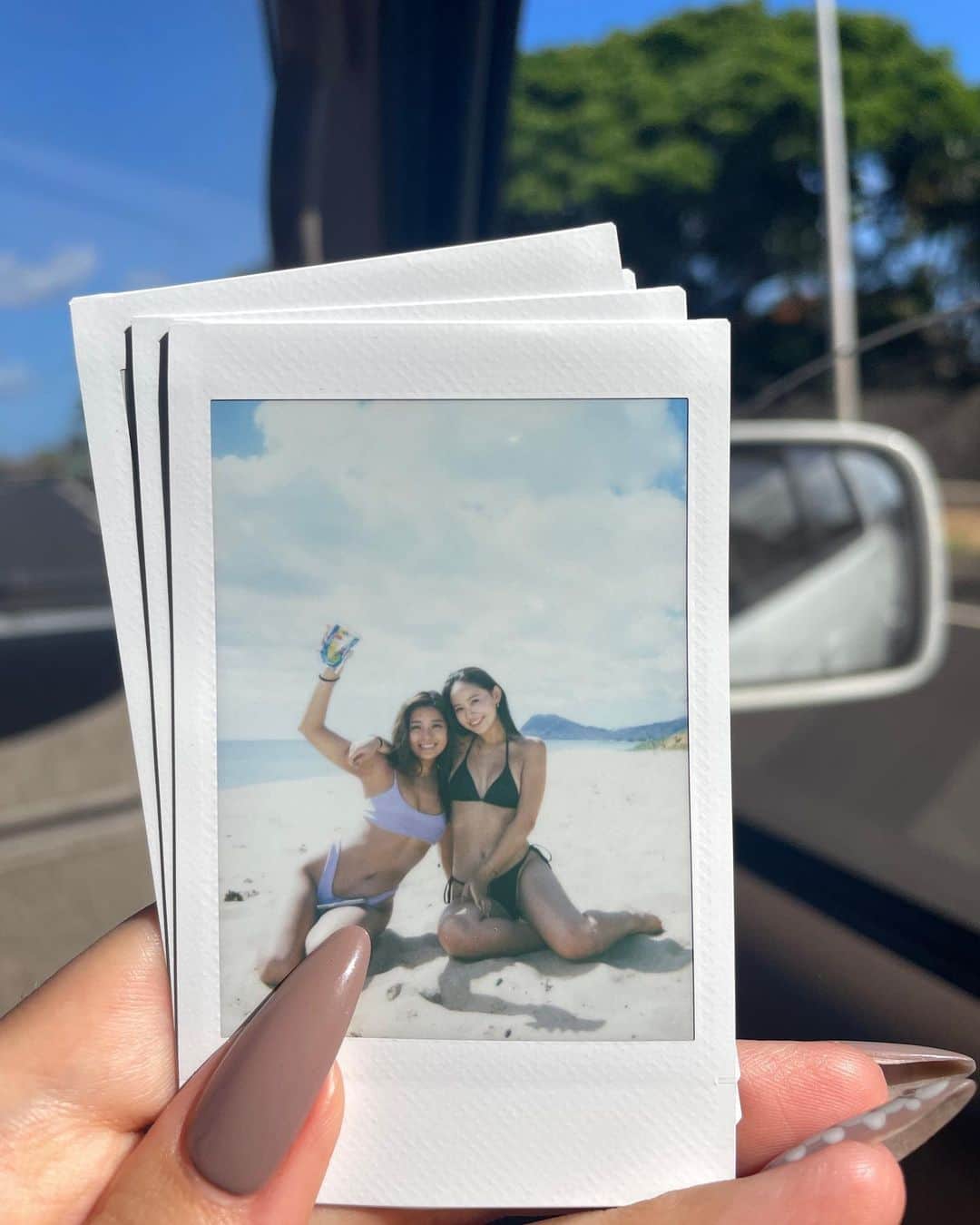 MANAのインスタグラム：「🌺🌺🌺」