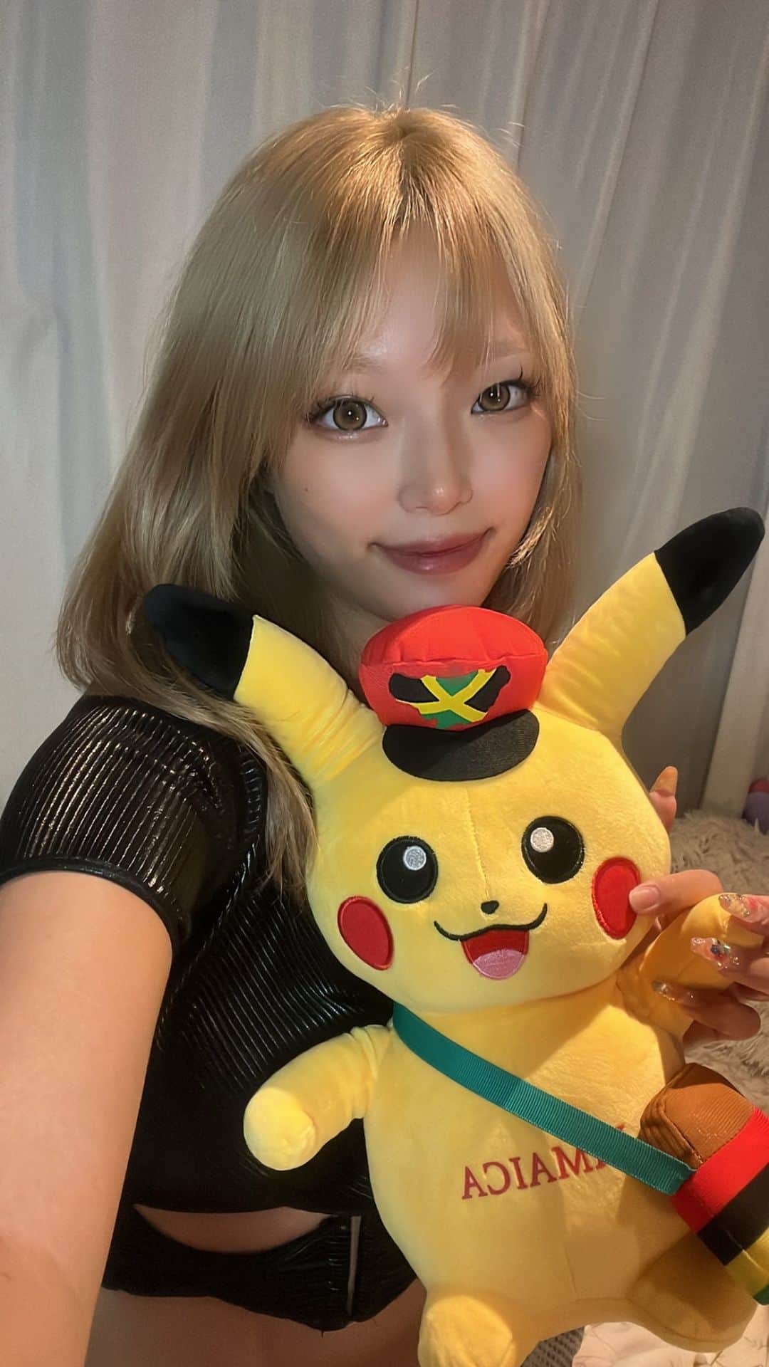 湯上響花のインスタグラム：「全肯定LIVE☘️9月！ちっちゃい秋、ちっちゃい幸せ、ちっちゃいありがとう、みつけて明日も歩いていこう🧶🍂」