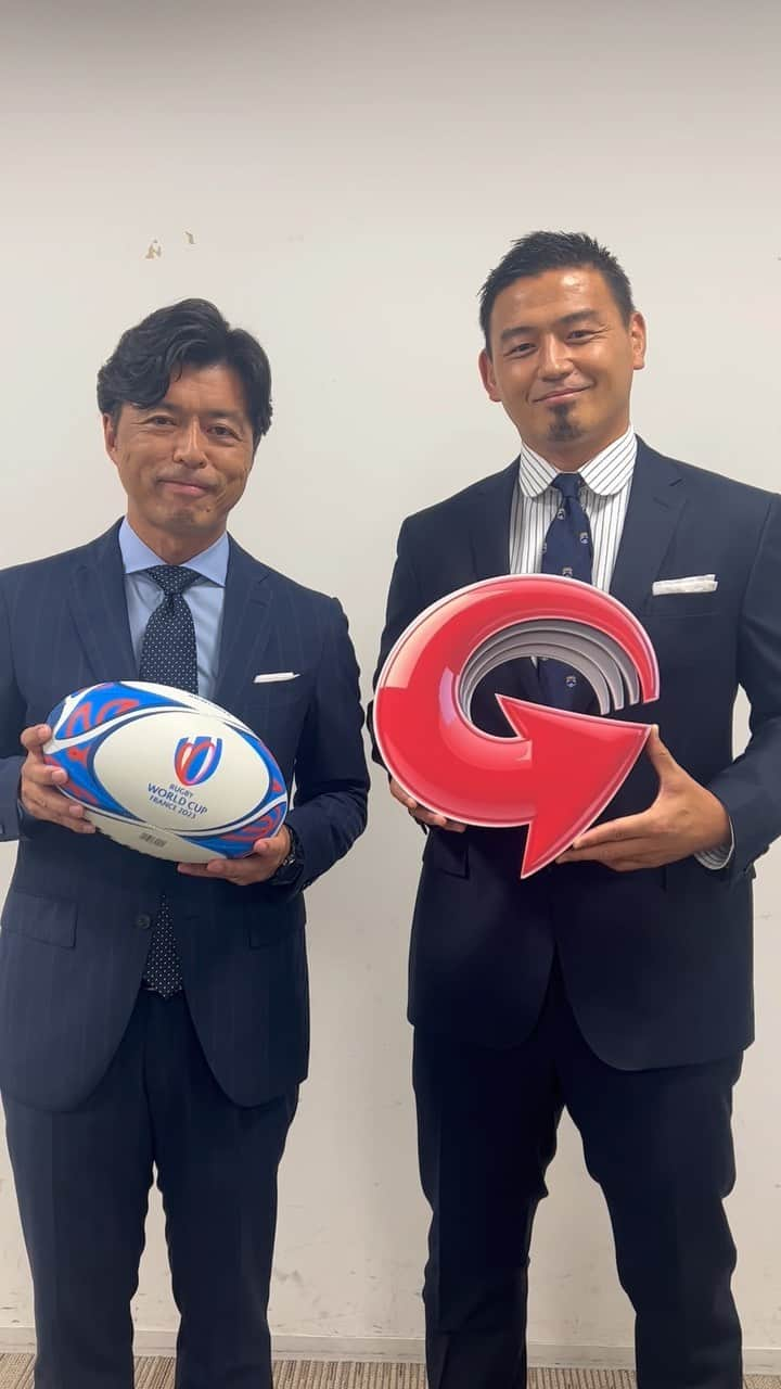 日本テレビ「Going!Sports&News」のインスタグラム：「\\🏆ラグビーW杯🏆//  ✨NHK×日テレコラボスペシャル✨  #五郎丸歩 さんとNHK #豊原謙二郎 アナが #Going に生出演‼️  番組ロゴを持っていただいた #五郎丸歩 さん。  「五郎丸のGだ」と おっしゃってくださいました☺️ 光栄です！！  五郎丸さん、豊原さん ご出演ありがとうございました！！  #Going #ゴーイング #ラグビー #ラグビーW杯 #ラグビーワールドカップ #上田晋也 #高橋由伸 #菜波 #亀梨和也 #赤星憲広 #市來玲奈 #田辺大智 #杉原凛 #大町玲央 #忽滑谷こころ #畑下由佳」