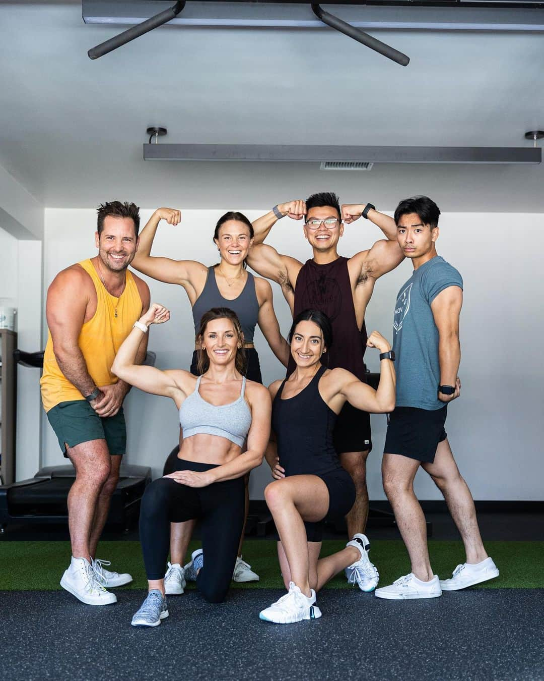 Samuel Lippkeさんのインスタグラム写真 - (Samuel LippkeInstagram)「Wanted to do an interactive shoot with the @movement.chiro team but I wanted to document my experience and make it come naturally... so I jumped in on the Movement team's lunch break for some circuit training wildness. I found myself in a mix of high intensity movements, mobility, strength training and some next level sweating outa my mind... the key was getting coaching on my form by Dr. Mike (which of course wasn't my fault, I was just going to grab my camera for a shot of the sled pushes on the other end of the room ;) I finished the workout with a cold plunge and sauna right at the gym.  Mental health recovery meets physical health recovery. Not a sponsored post. Just love my team.」9月3日 15時37分 - samuel.lippke