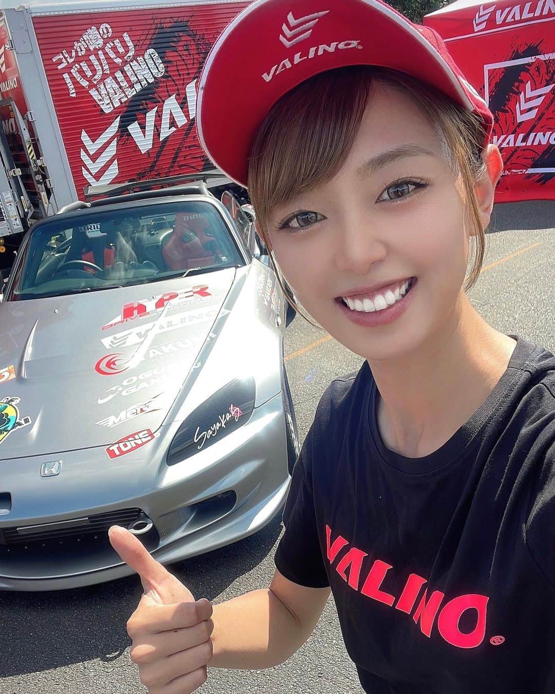 のインスタグラム：「. 本日は創立75周年HONDA祭り🔥  私の相棒くんはS2000！！ ドリフト同乗走行をさせて頂きました🚘✨ ご来場頂いた皆様ありがとうございました❤️  #d1grandprix #s2000  #honda  #driftgirl #supercharge」