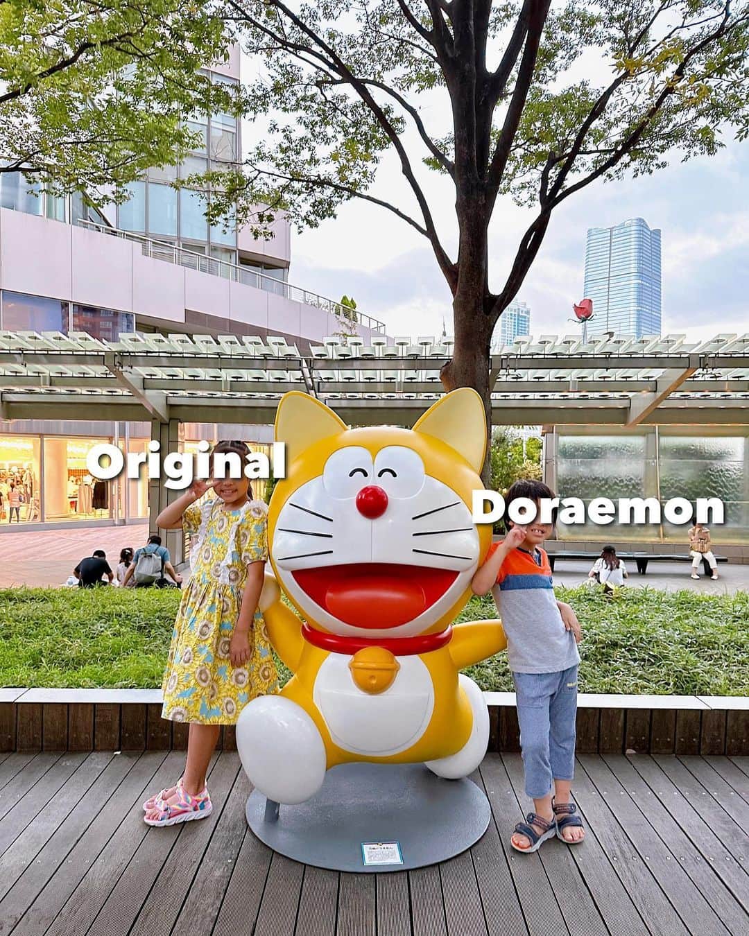 ochikeronのインスタグラム：「Original Doraemon 😺  Did you know Doraemon was yellow like Dorami-chan?  #21120903 #ドラえもん#doraemon #doraemonbirthday #ドラえもんの誕生日 #9月3日はドラえもんの誕生日 #9月3日 #birthday #誕生日」