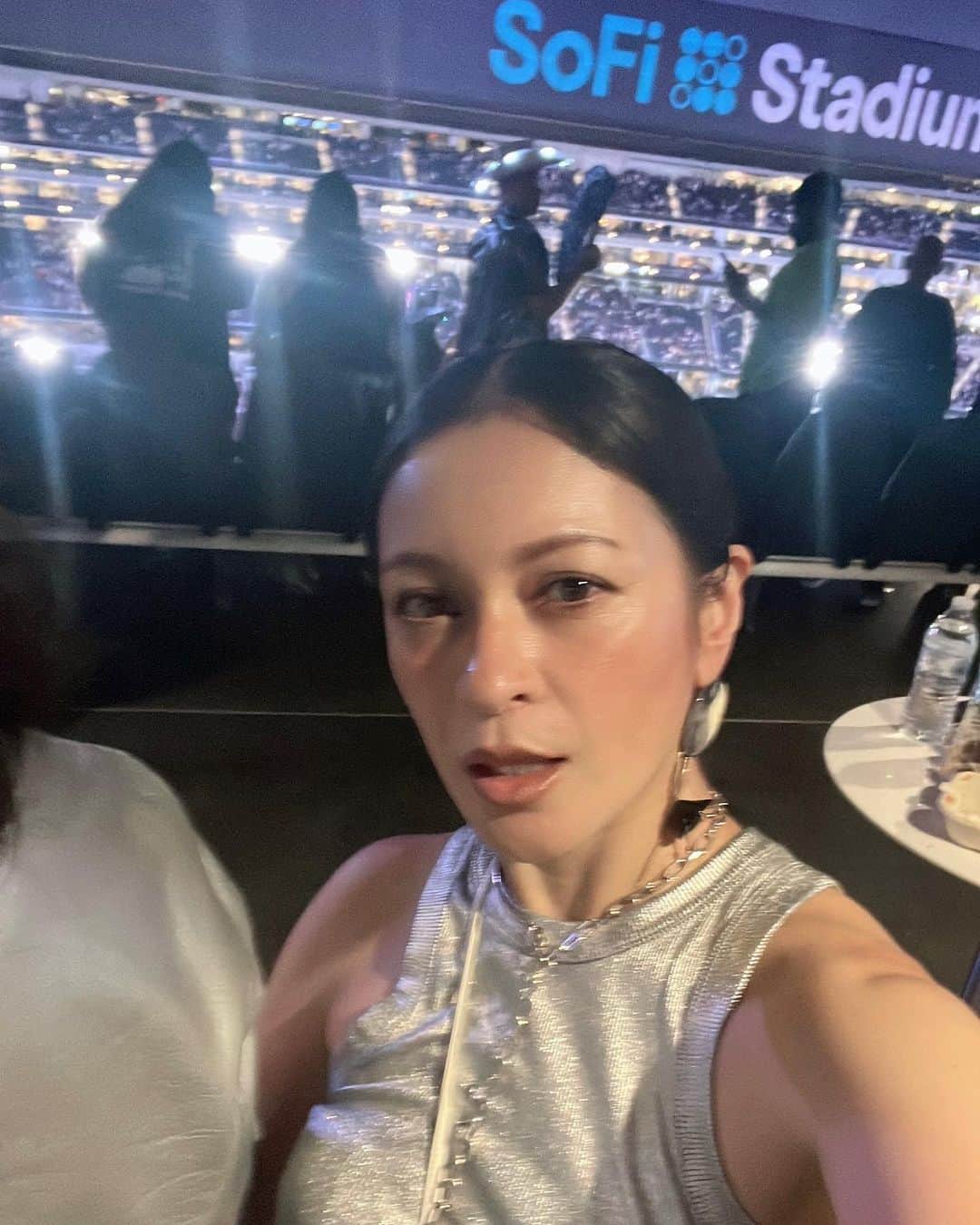 岩堀せりのインスタグラム：「#Beyonce  #sofistadium  凄すぎてみんな絶対観るべき素晴らしいコンサートでした👏🤩」