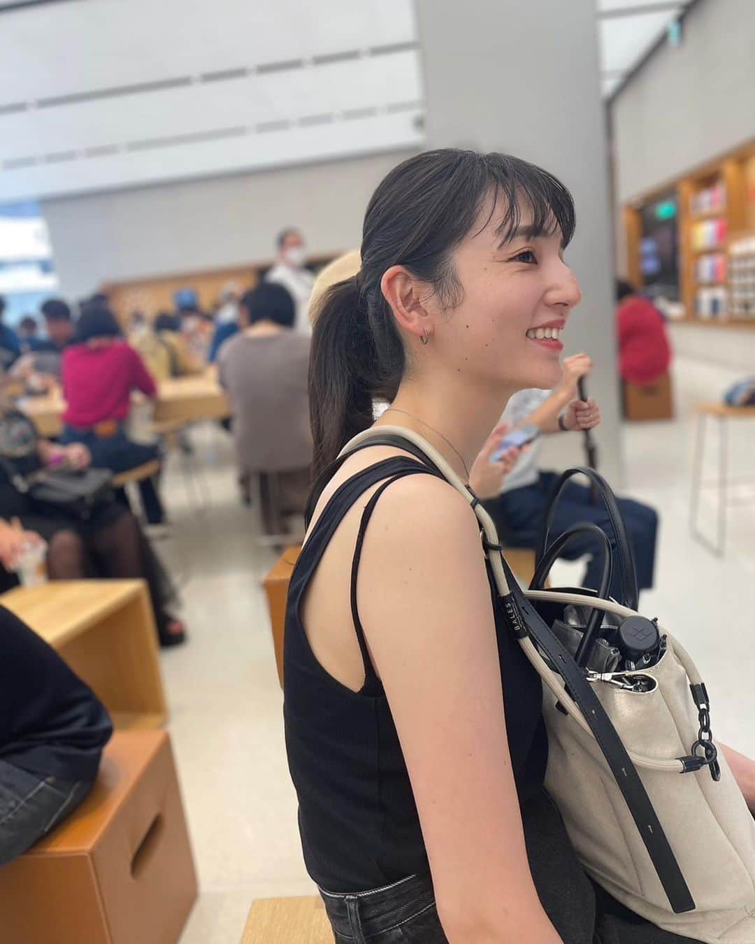 倉本知尋のインスタグラム：「today at apple!  We learned a lot.  #todayatapple」