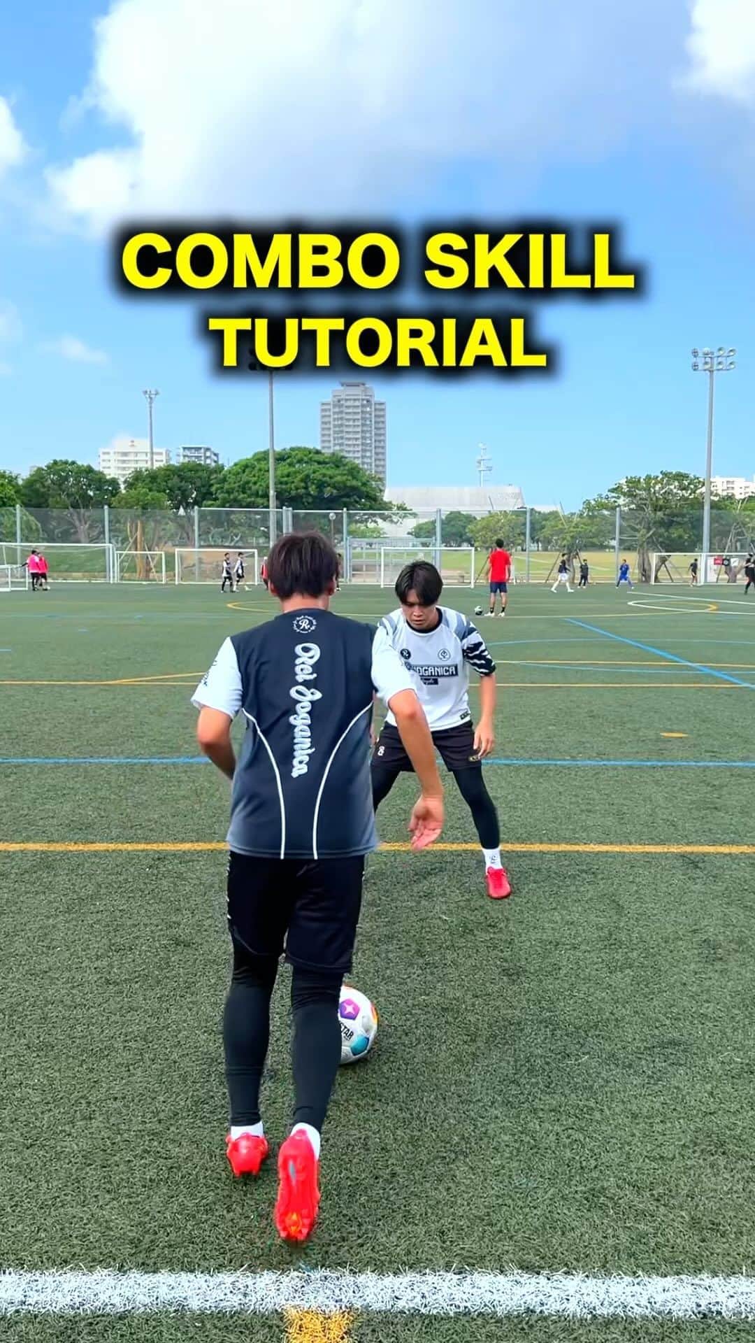 のインスタグラム：「COMBO SKILL⚽️💨 みんなも試してね🤩👍  #soccer #football #skills」