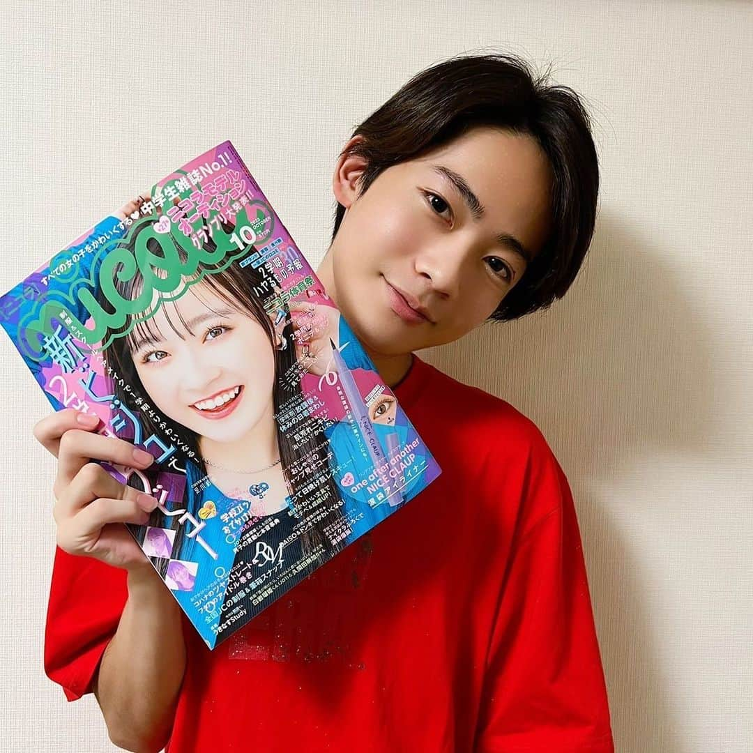 内田蓮のインスタグラム：「ニコラ10月号発売中です！ 今回も楽しく撮影ができました！ ニコラの体育祭はいつも盛り上がります😊  #内田蓮 #ニコラ #nicola #ニコラメンズモデル #メンモ #メンズモデル #nicola10月号 #体育祭 #発売中」