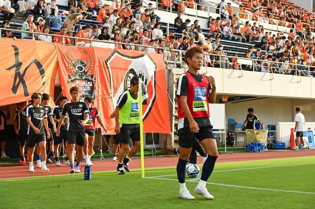 徳島ヴォルティスのインスタグラム：「【9/3(日)18:00 清水戦(アウェイ)】 ピッチ内アップ🔥 まもなくKICK OFF  #徳島ヴォルティス #vortis #Ｊリーグ #football」