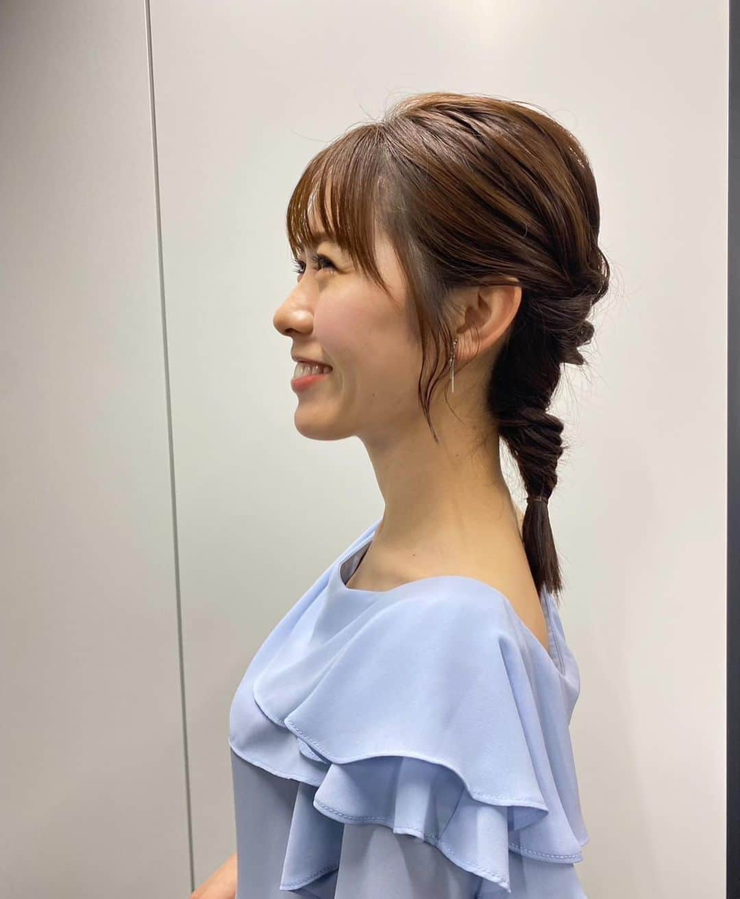 加藤愛さんのインスタグラム写真 - (加藤愛Instagram)「. #サンデードラゴンズ きょうはアライバコンビの対談と 川越誠司選手のインタビュー、 40周年プレイバックなど盛りだくさんでお送りしました☺️ 井端弘和さんと荒木雅博さんの対談は かなり内容が濃かったそうで、もっと話ききたかったな✨  そしてきょうの試合、柳投手に勝ちがついてよかった！！ カード勝ち越し どらほー🐨💙  #サンドラ#アライバ#対談 #フェリス投手ナイスリリーフ #マルティネス投手ナイスセーブ #中日ドラゴンズ#どらほー」9月3日 17時55分 - kitkatoai