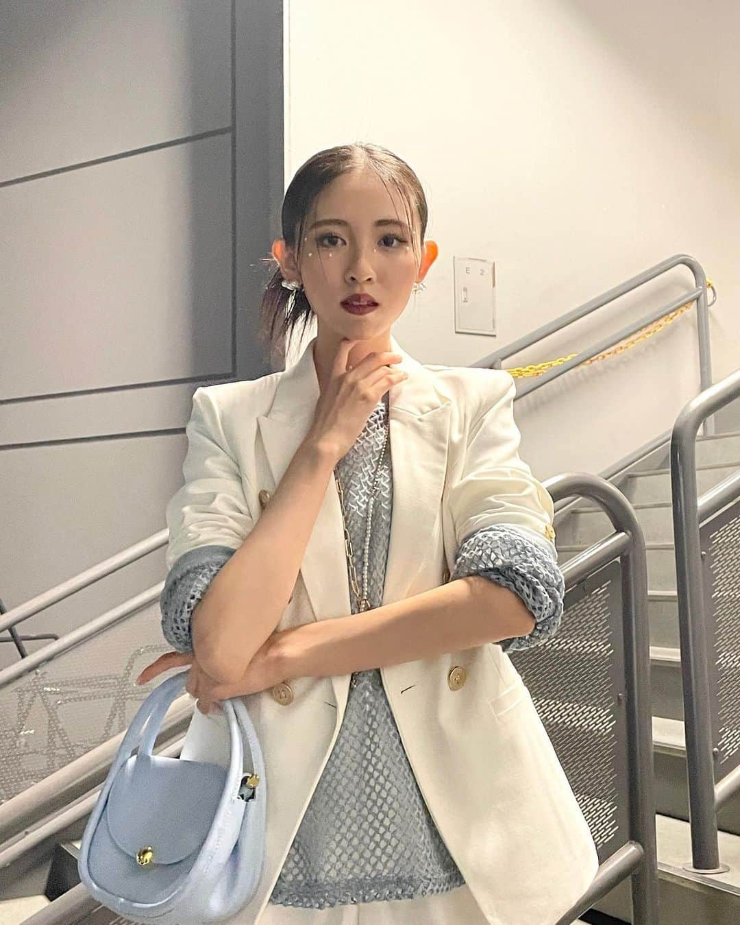 入江美沙希さんのインスタグラム写真 - (入江美沙希Instagram)「いつもと違う雰囲気..🎞 ⁡ マイナビTGC 2023 A/W　 2023.9.2　 📍さいたまスーパーアリーナ ⁡ ⁡ ⁡ ⁡ ⁡ ⁡ ⁡ ⁡ ⁡ ⁡ ⁡ ⁡ ⁡ ⁡ ⁡ ⁡ ⁡ ⁡ ⁡ ⁡ ⁡ ⁡ @tgc_staff @shein_japan  #マイナビTGC#TGC #東京ガールズコレクション#秋服#秋コーデ#秋ファッション#巻き髪#ロングヘア#まとめ髪#ヘアスタイル#ヘアアレンジ#韓国ヘア#韓国ヘアアレンジ#前髪なし#SHEIN#SHEINコーデ#SHEINファッション#SHEIN購入品#韓国コーデ#韓国ファッション#高校生#06#jk2#jk#Japan#kawaii」9月3日 18時16分 - irie_misaki_official